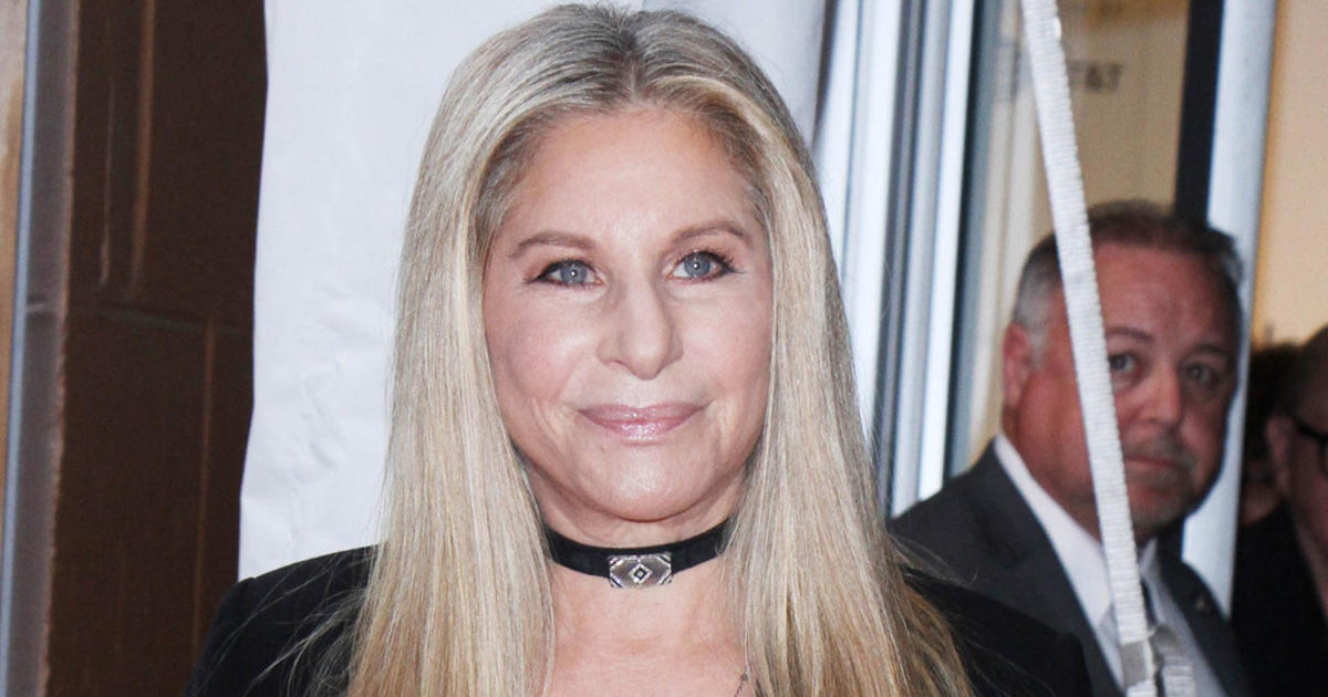 Barbra Streisand delighted by 'Hello, Gorgeous!' sign in New York City