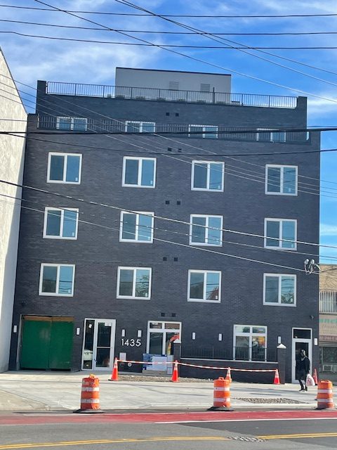 Time winding down for housing lottery for four units in Baychester, rent at $2,188 – Bronx Times