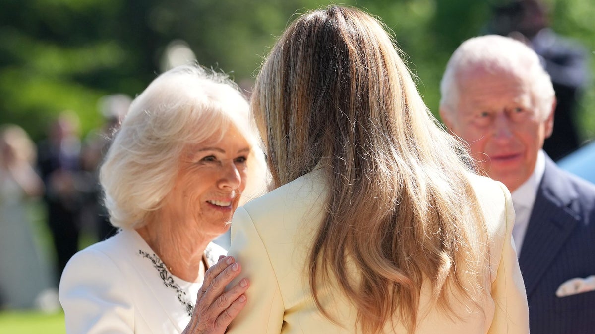 What their White House outfits really signaled