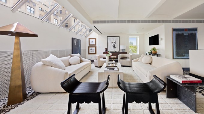 This $9.8 Million N.Y.C. Penthouse Overlooks Frick Collection Gardens