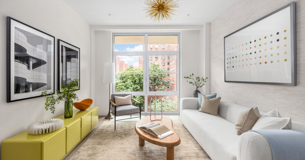 Homes for Sale in Manhattan and Brooklyn