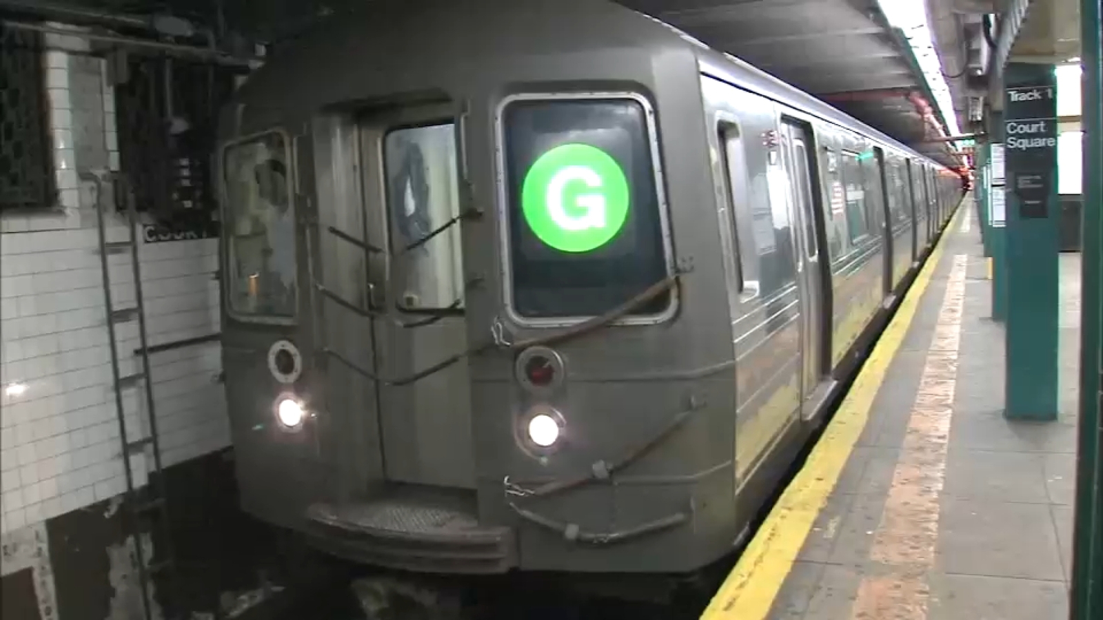 G train service disruptions get underway for subway riders in Brooklyn, Queens