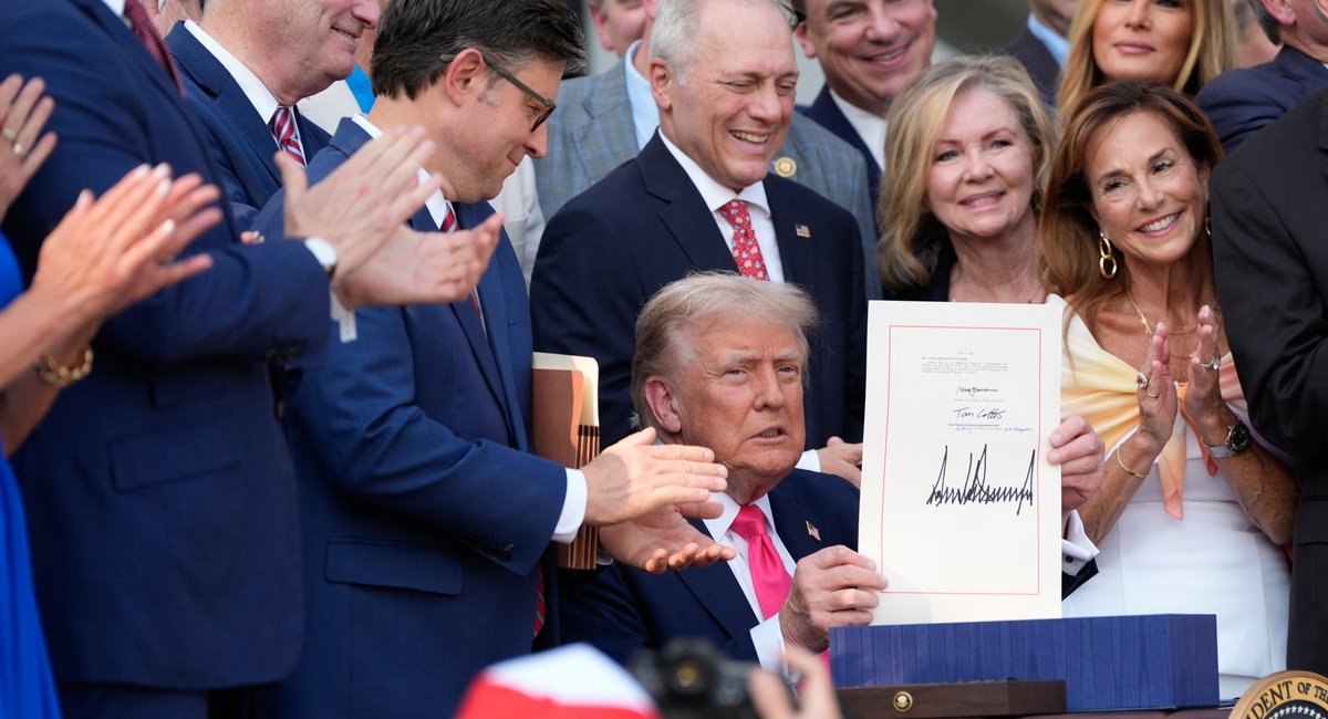 NY officials push bill to save 500K Essential Plan insured from losing coverage