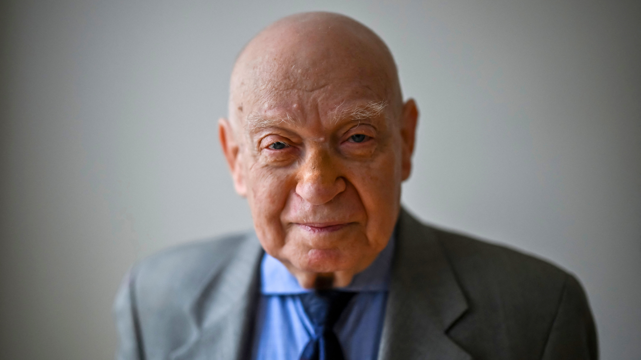 86-year-old Holocaust survivor struggles with New York's housing costs