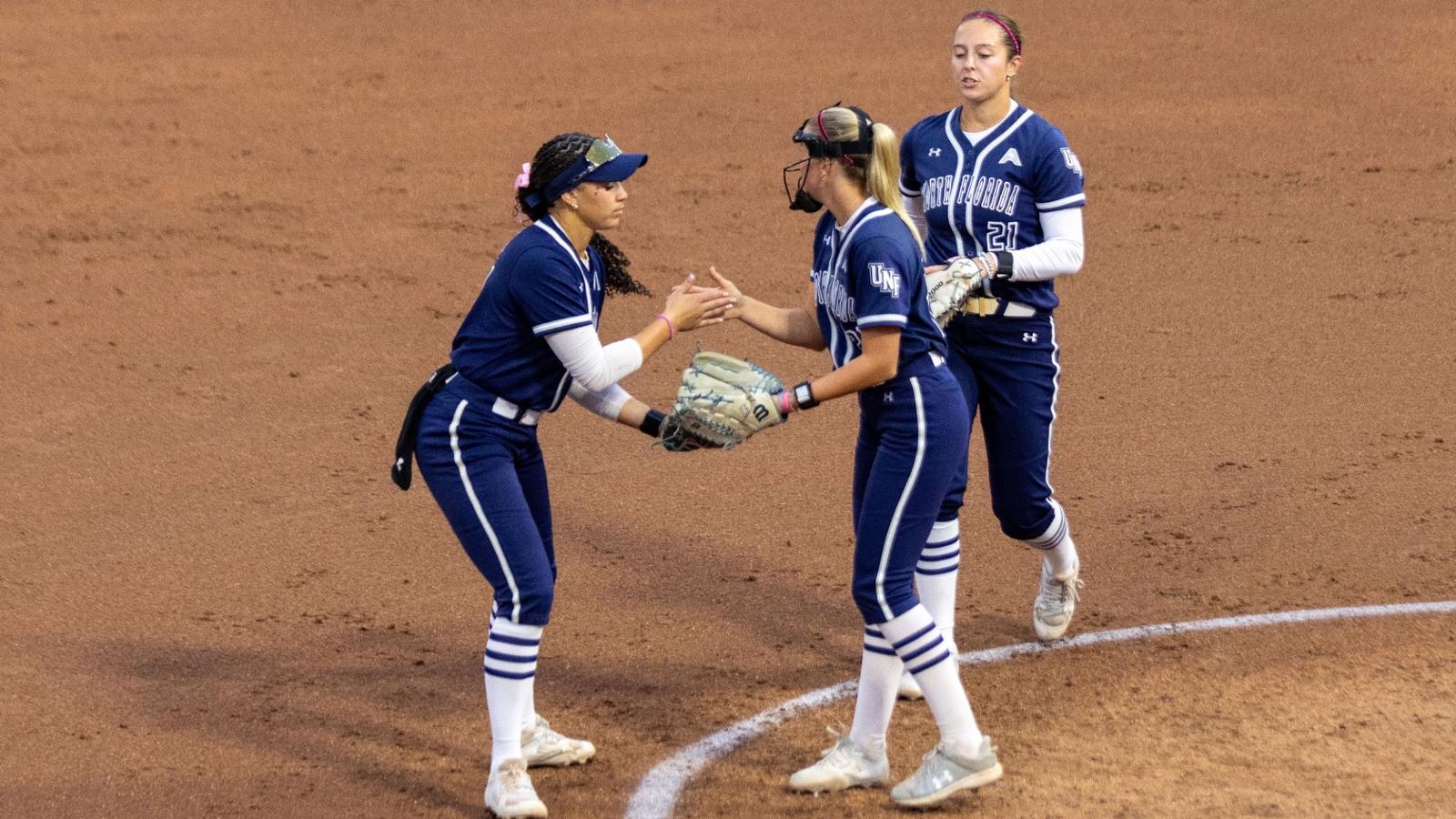 Queens University of Charlotte Logo