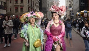 NYC’s Easter Bonnet Festival draws huge crowd despite a drizzly weather