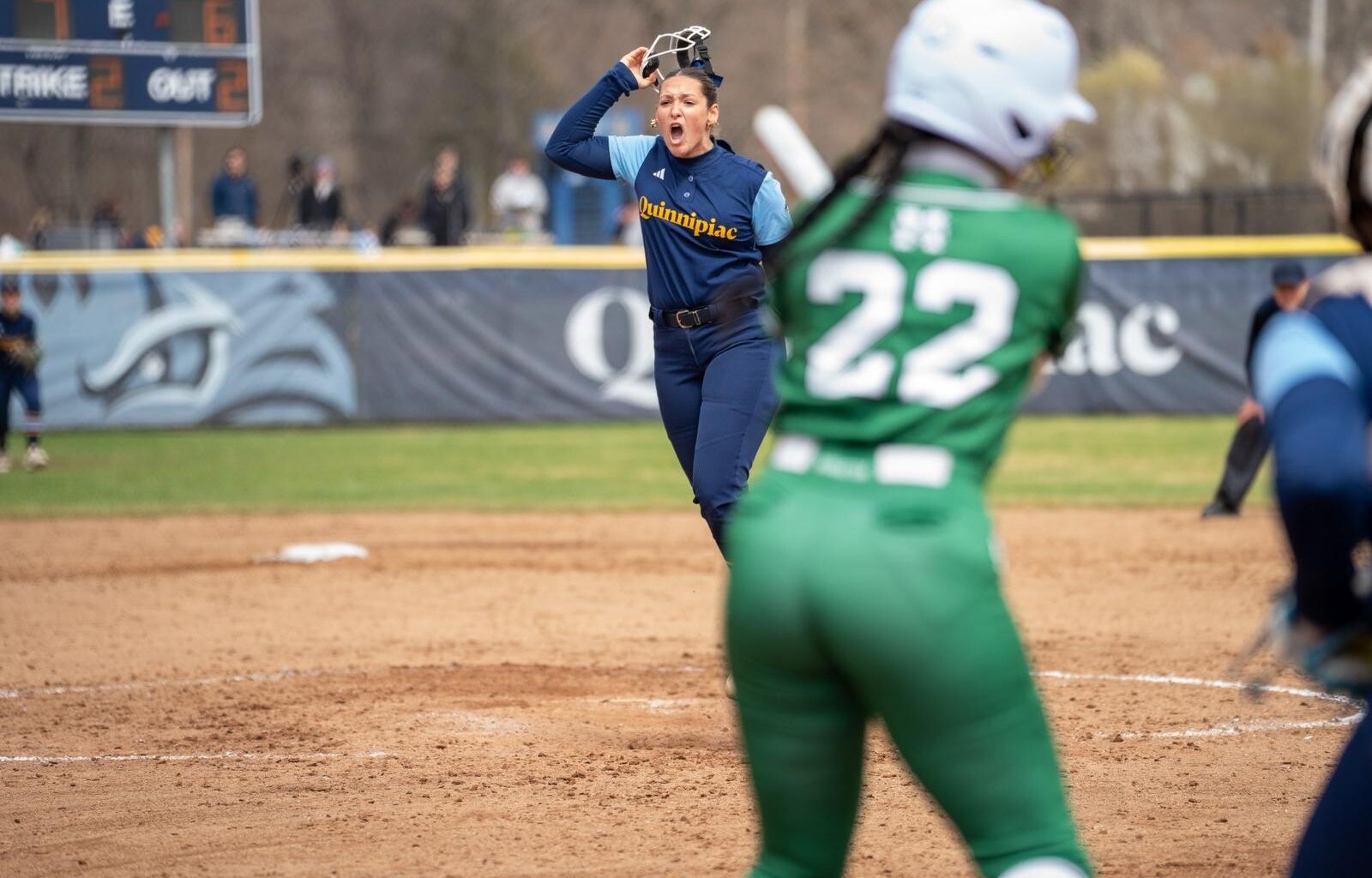 Manhattan University Logo