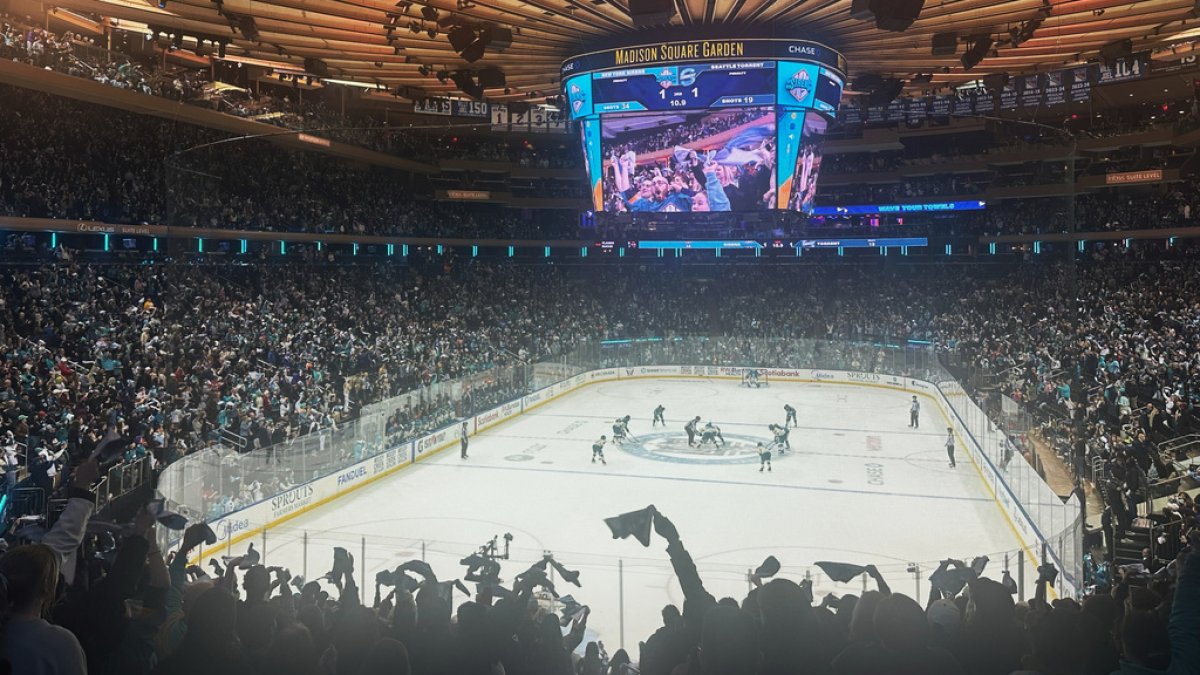 Women’s hockey sets attendance record at Madison Square Garden – NBC New York