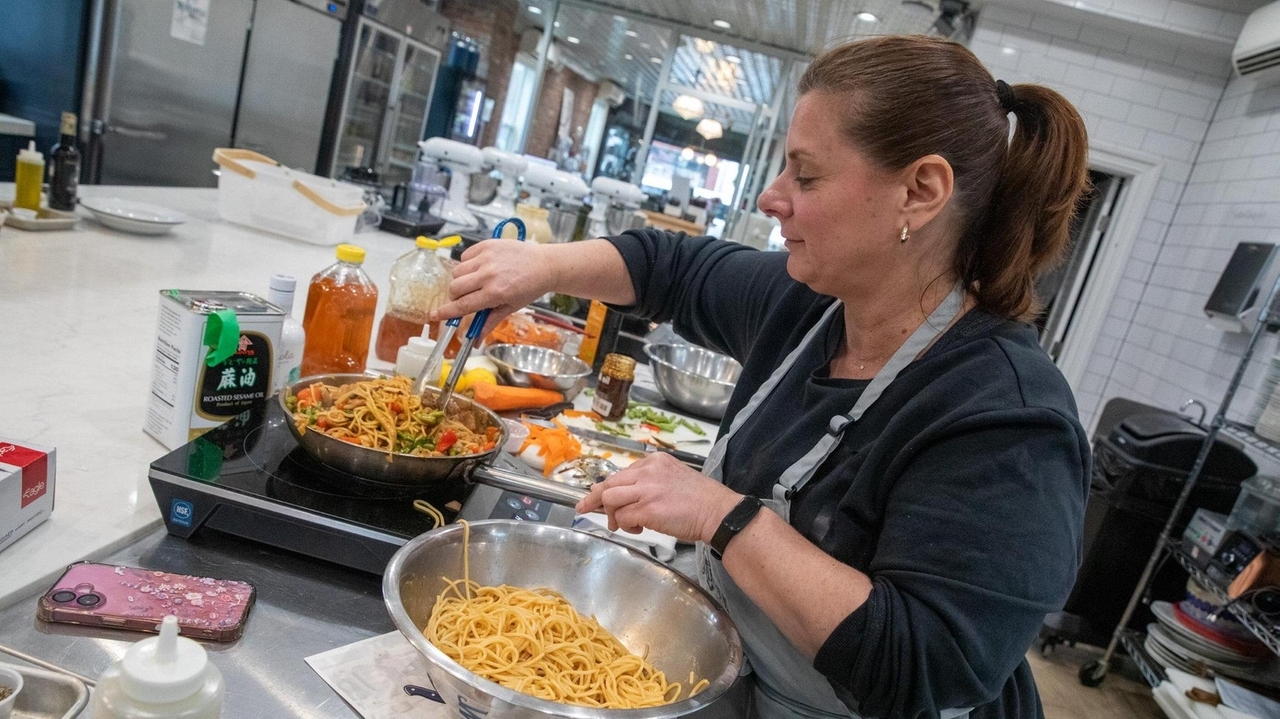 Babylon restaurant hosts cooking competition