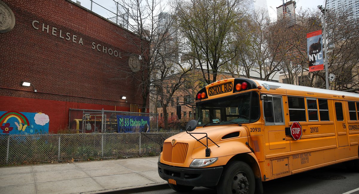 As homelessness rises among NYC kids, report finds most struggle to make it to school