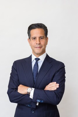 Renowned Beverly Hills Plastic Surgeon John Diaz, MD, Brings Elite Expertise to New York City