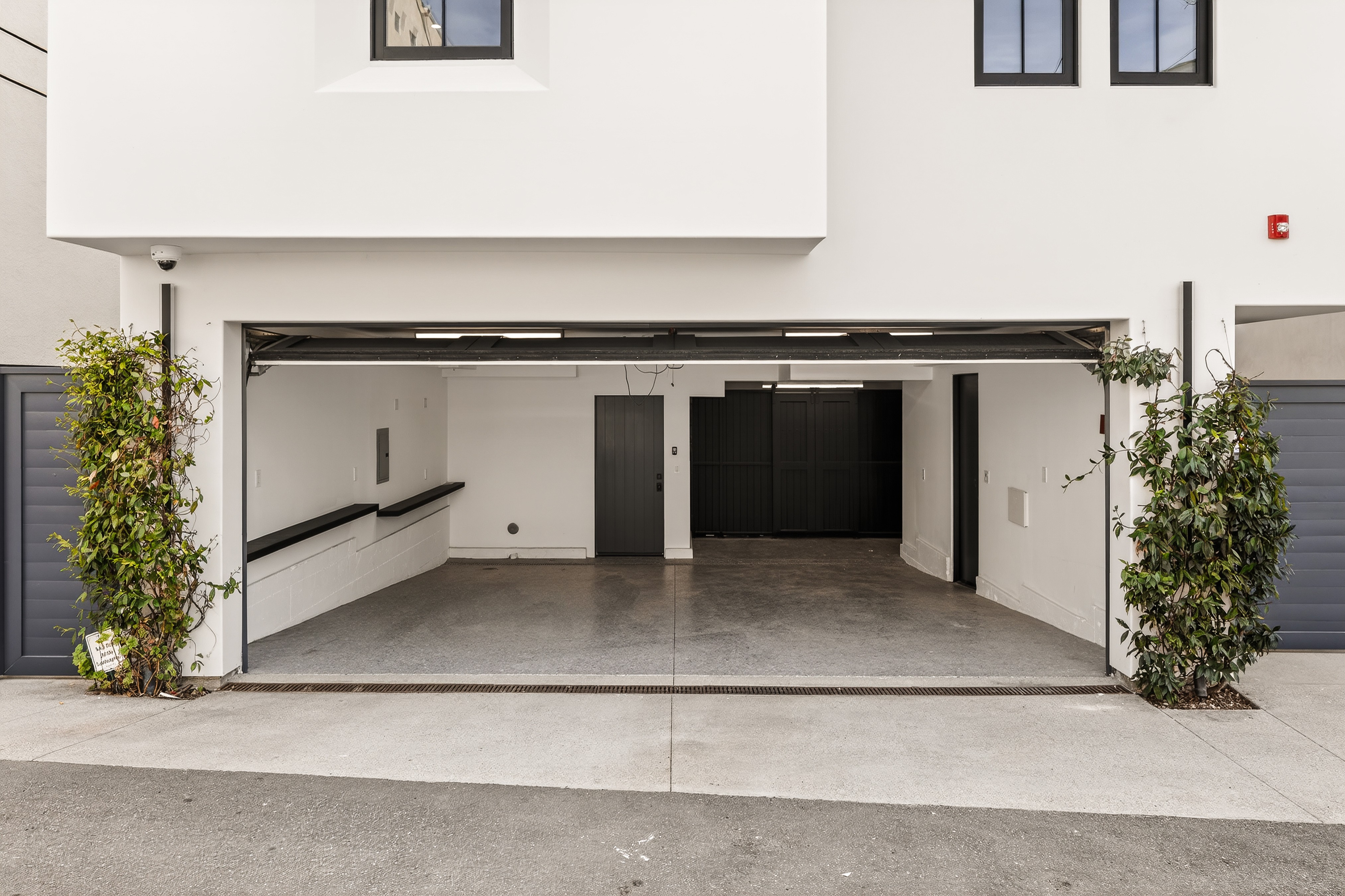 The garage. (Photo by Katya Grozovskaya)