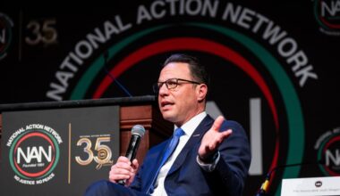 Democratic presidential prospects flock to New York to court activists at Al Sharpton's conference