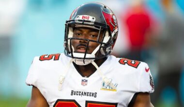NFL News: LeSean McCoy defends Mike Vrabel and Dianna Russini over resort photos