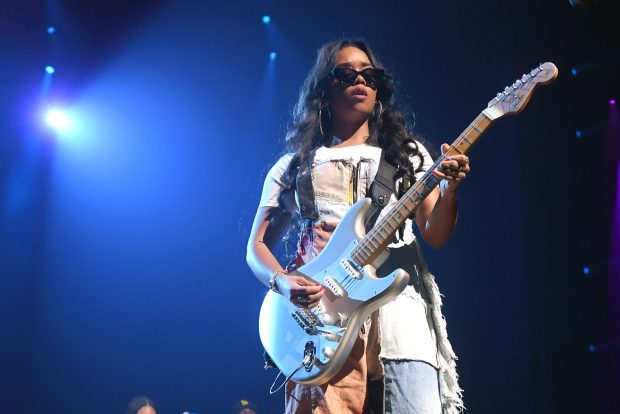 Recording artist H.E.R. performs during The Event hosted by the Shaquille O'Neal Foundation at MGM Grand Garden Arena on Oct. 1, 2022 in Las Vegas, Nevada. (Photo by Bryan Steffy/Getty Images for The Shaquille O'Neal Foundation)