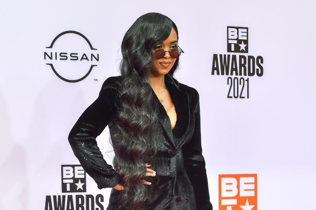 Recording Artist H.E.R. attends the 2021 BET Awards at the Microsoft Theater on June 27, 2021 in Los Angeles, California. (Photo by Aaron J. Thornton/Getty Images)