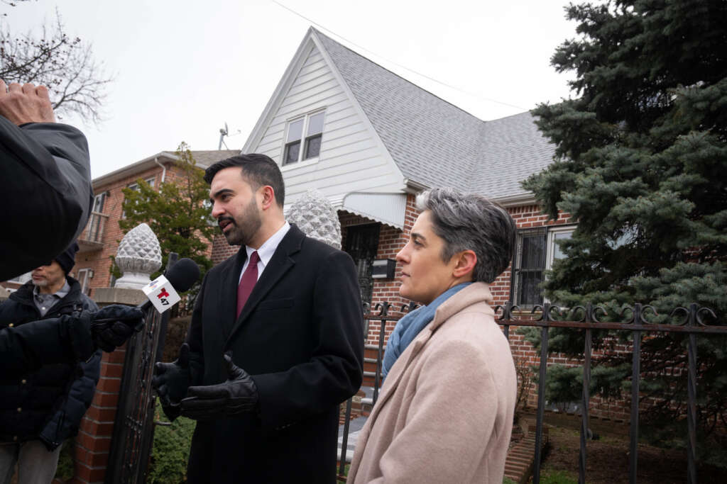 bozorg housing presser