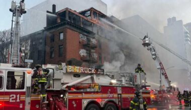 Early morning Manhattan blaze leaves four firefighters injured: FDNY