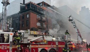 Empty building in Chelsea caught fire, FDNY says