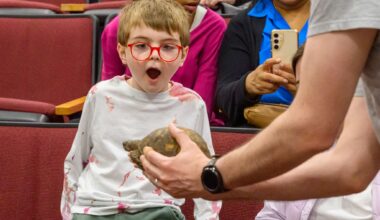 Utica Zoo brings live animals, bugs to State Museum in Albany