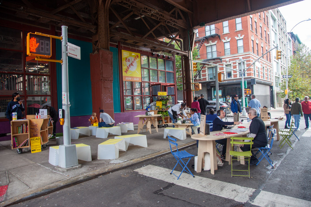 Mayor Mamdani of NYC Pledges to Open Five City-Run Grocery Stores Across the Boroughs