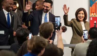 New York governor pitches a new tax on pricey pied-à-terres