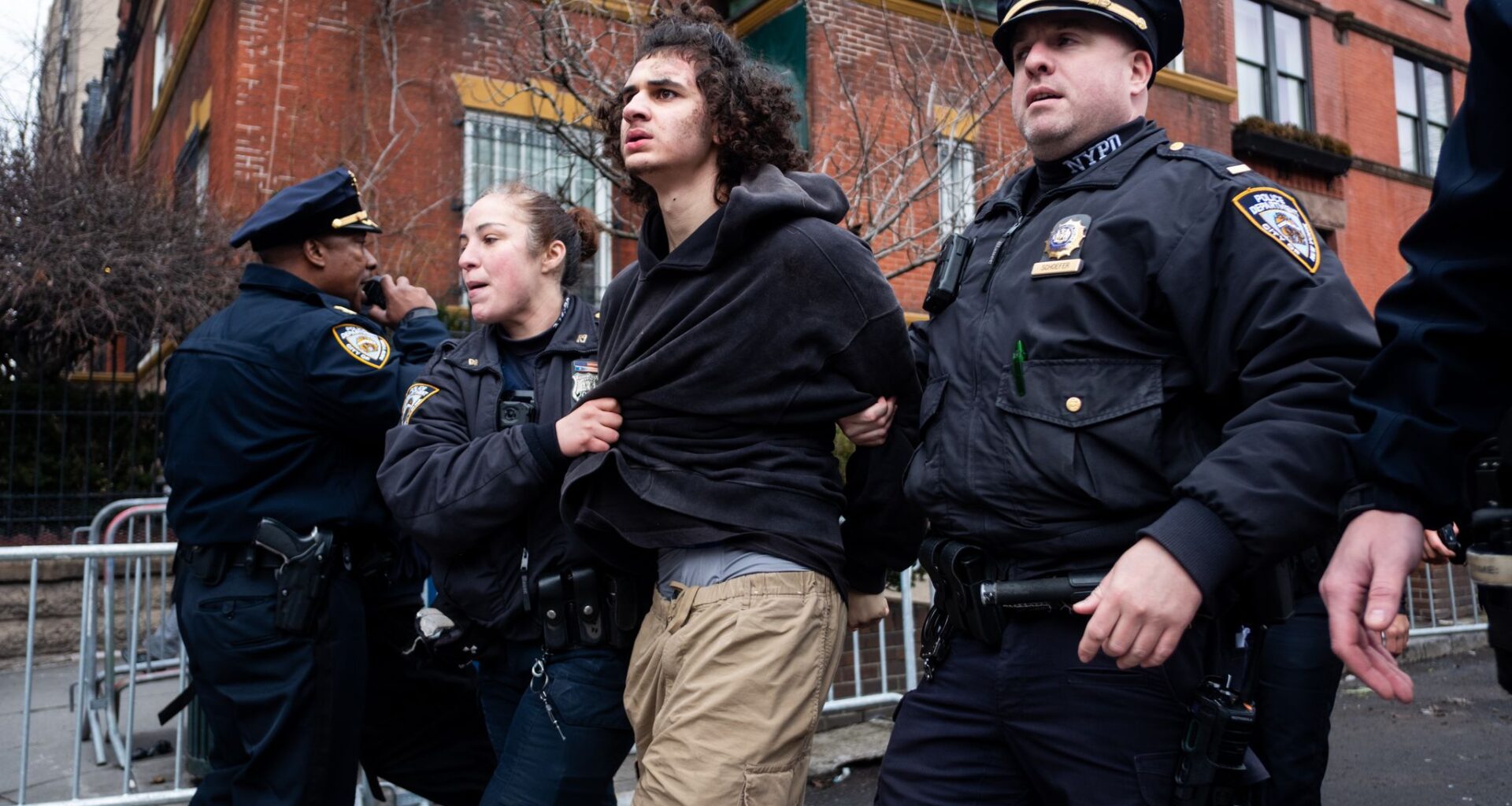 2 men plead not guilty in alleged Islamic State-inspired bomb attempt outside New York mayor’s home