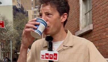 The increasingly rare breed of New Yorkers who drink hot coffee year round