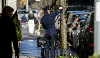 NYC building workers avoid strike as union reaches tentative agreement with city