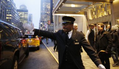 Union officials call off strike of 34,000 New York City doormen, porters and maintenance workers
