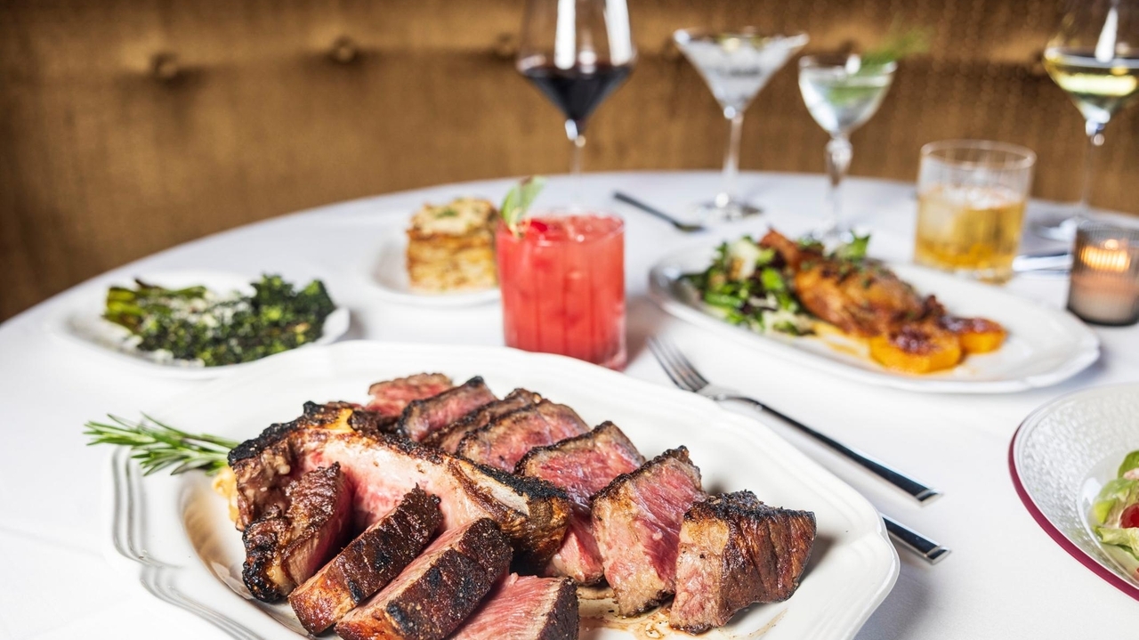 The James in Babylon closes temporarily