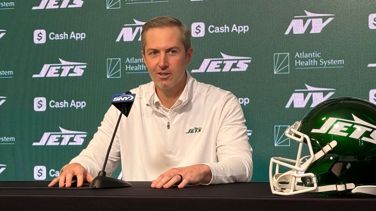 Jets GM: Don't read into canceled visit with DE prospect Bailey