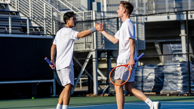 Men's Tennis Sweeps Brooklyn, Clinch 19th All-Time CUNYAC Regular Season Title
