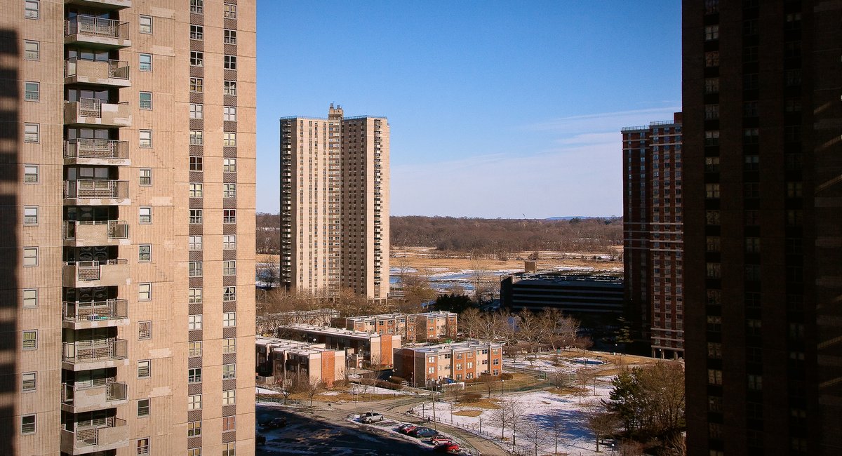 Driver having medical episode fatally strikes 72-year-old woman on Bronx bench: police