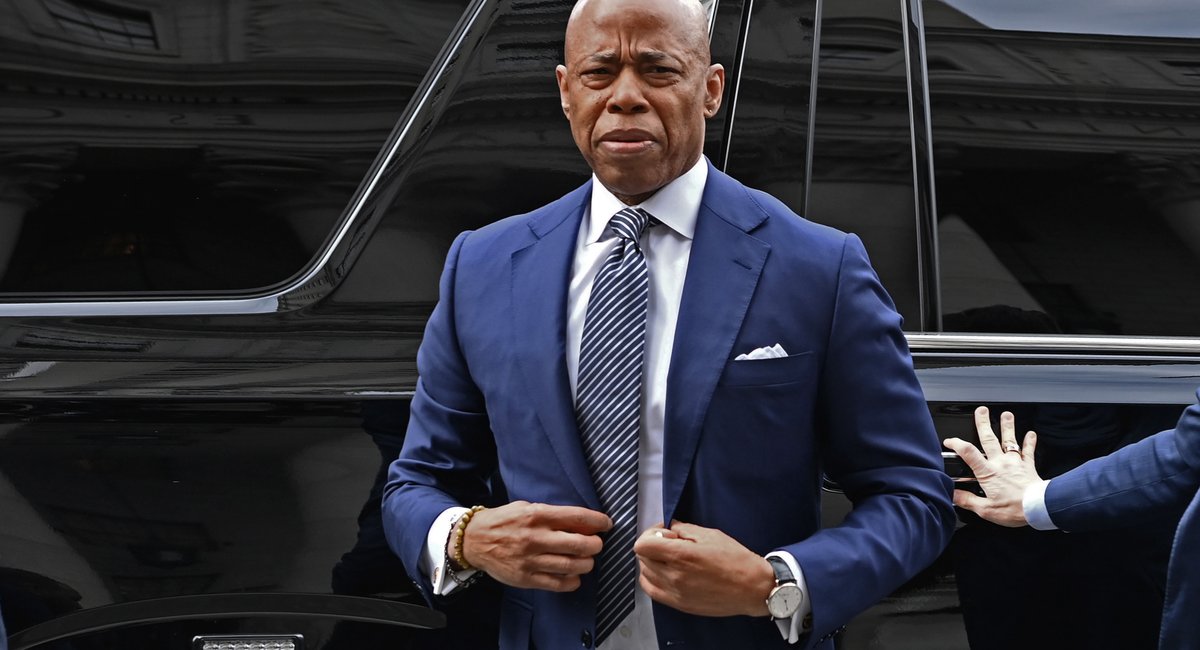 Ex-Mayor Adams wants NYC taxpayers to pay legal fees in 1993 sexual assault case