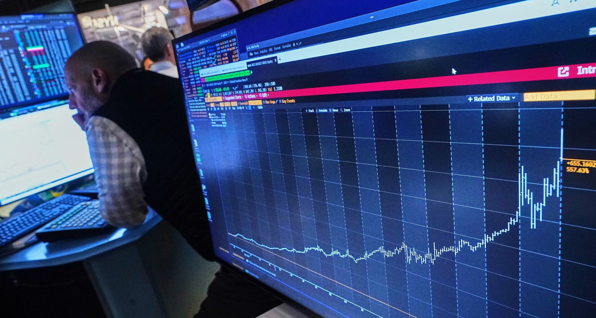 How Wall Street is setting records even with the Iran war still going on