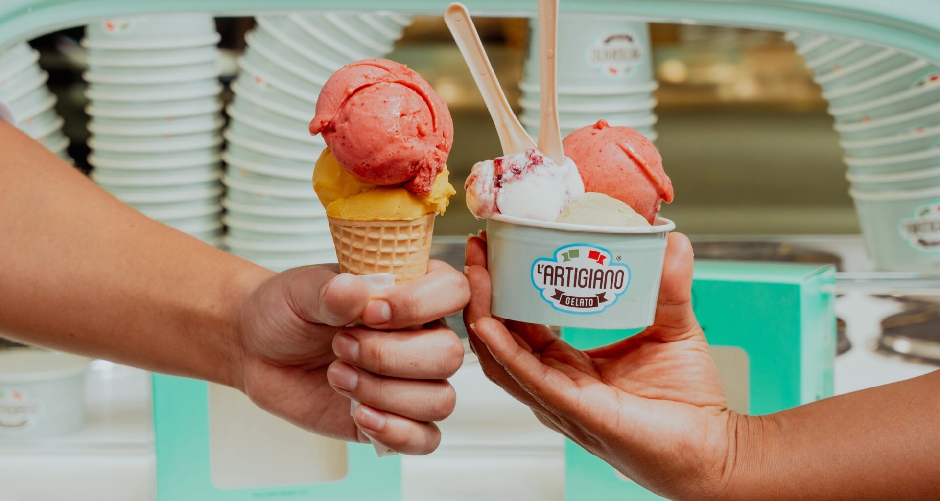 L'Artigiano Gelato—the Gelateria that Serves Scoops out of a Vintage Fiat—Has Parked in Dumbo