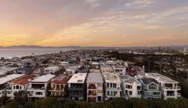 Manhattan Beach partners with FilmLA on permit pilot program – Daily Breeze