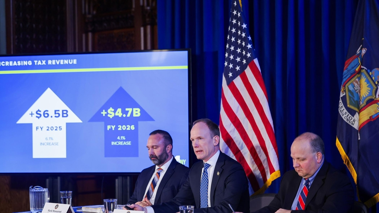 State budget delays create challenges for New York schools