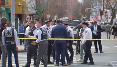 Baby girl in stroller dies after shots fired in East Williamsburg, Brooklyn
