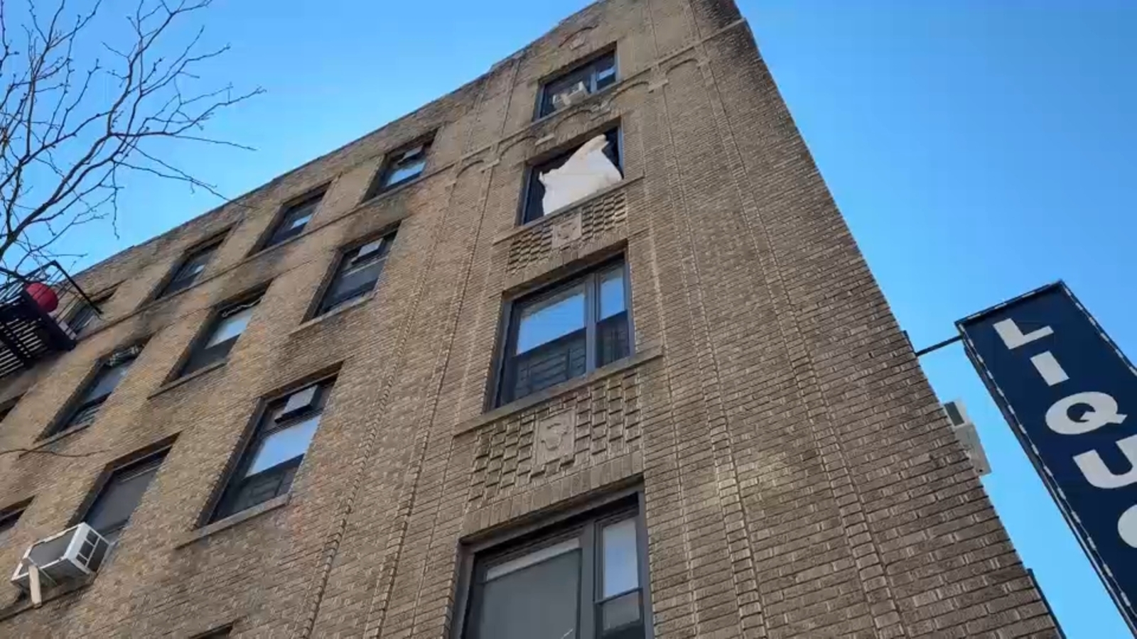 Child falls from third floor window of Bronx apartment building in Morrisania