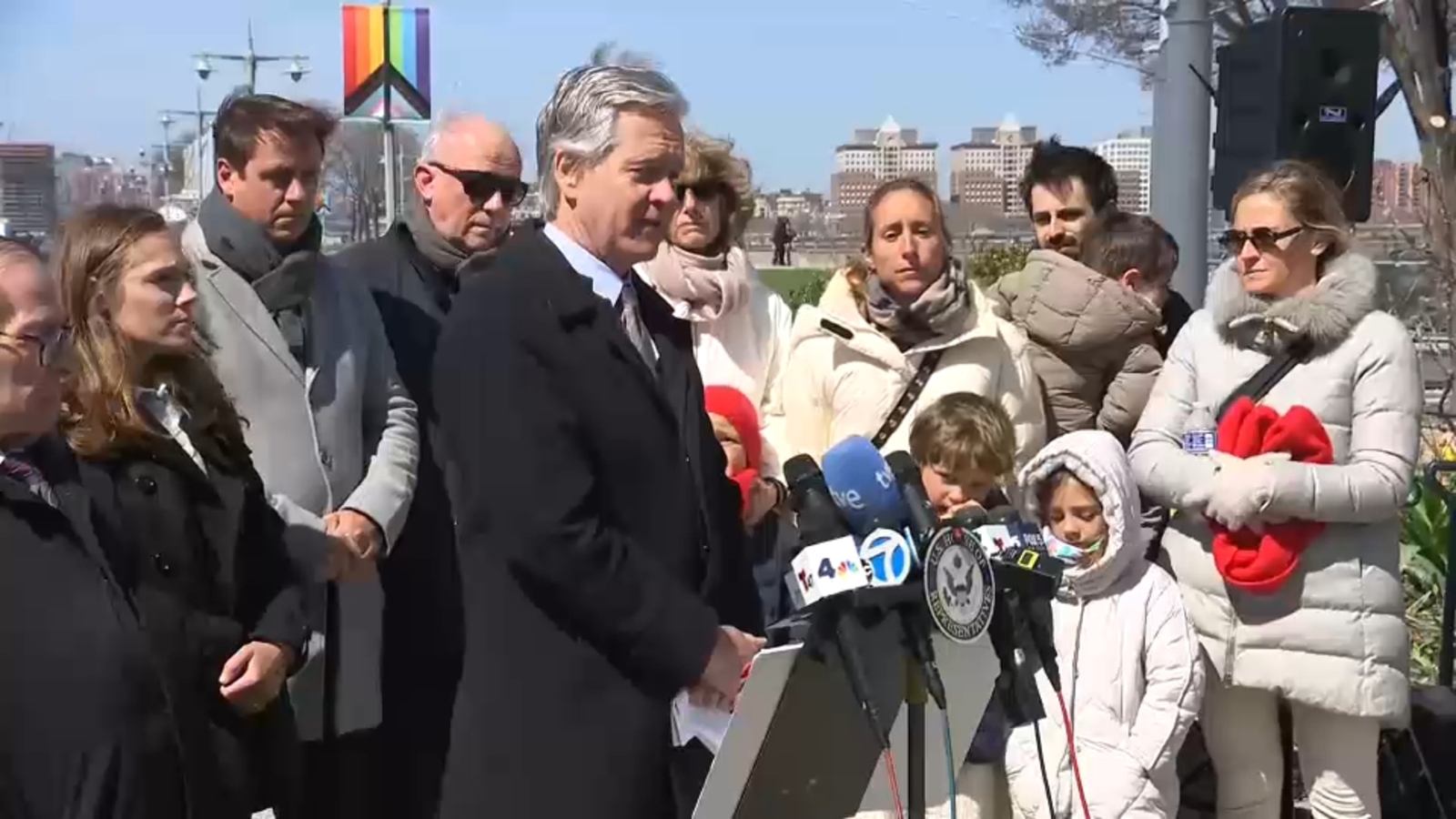 NYC helicopter crash: Family, officials call for legislation 1 year after deadly Hudson River chopper tragedy