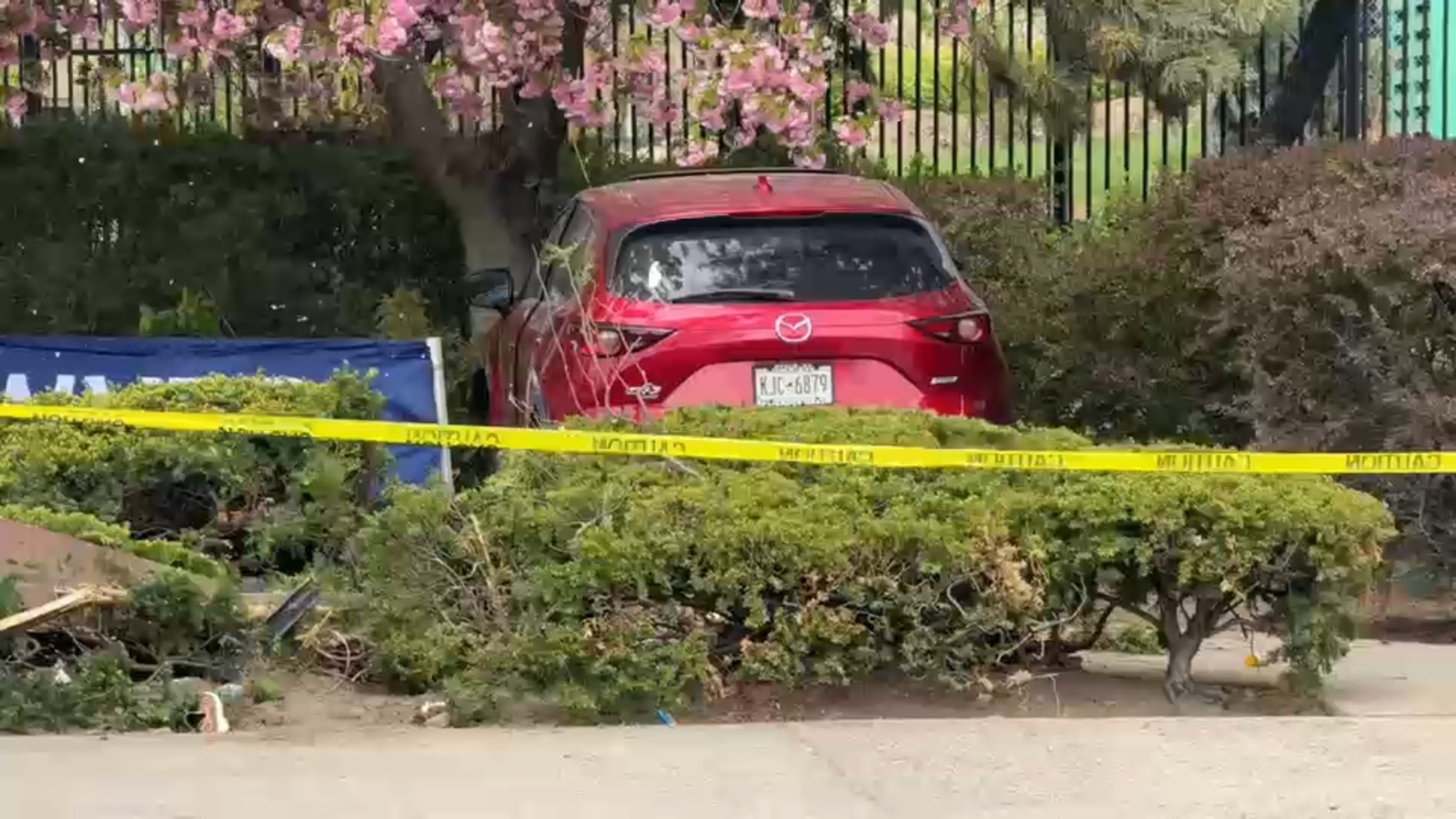 72-year-old woman killed after car crashes into people on bench in Co-Op City, Bronx