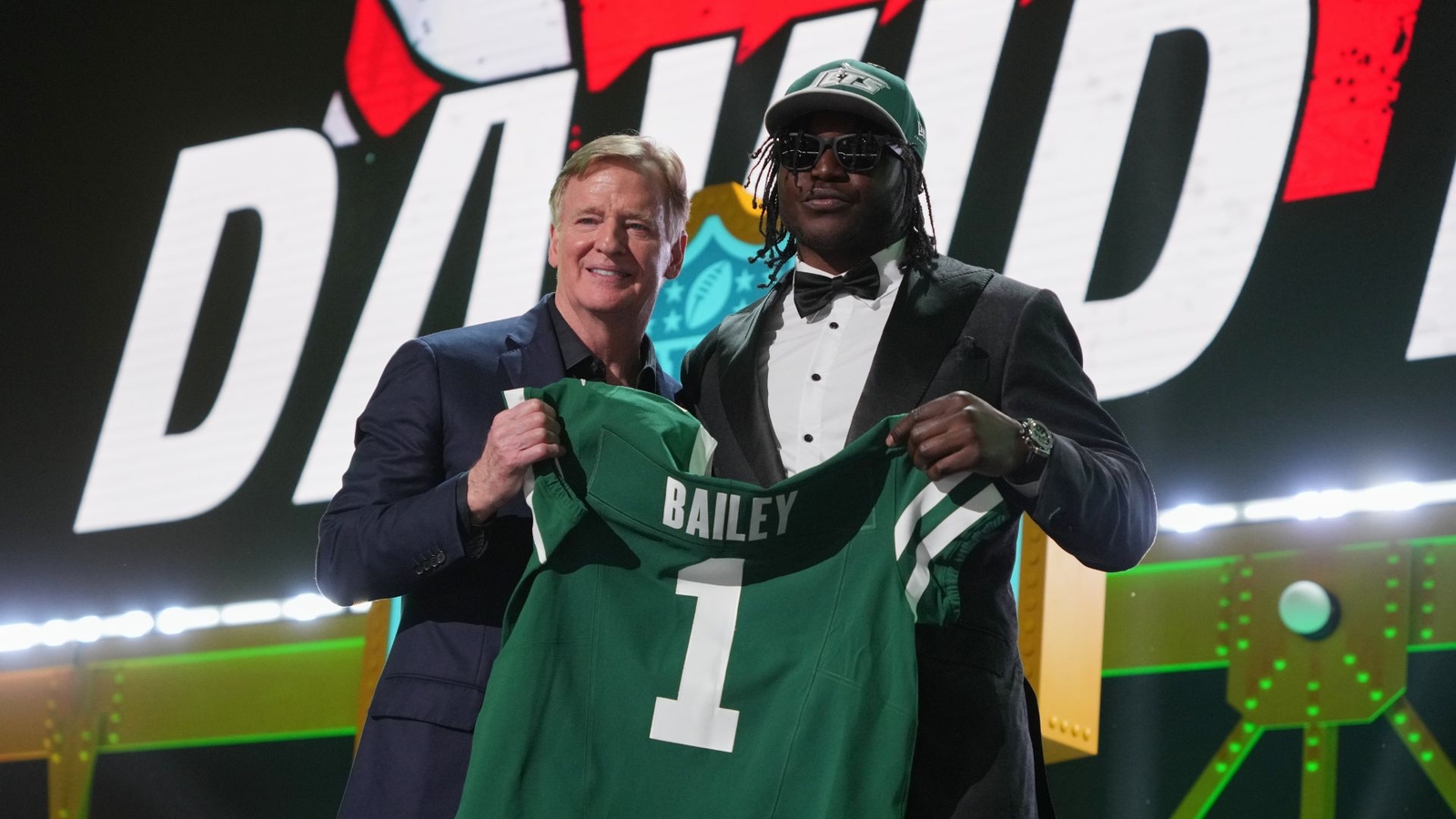 NFL Draft 2026: New York Jets select Texas Tech linebacker David Bailey No. 2 overall