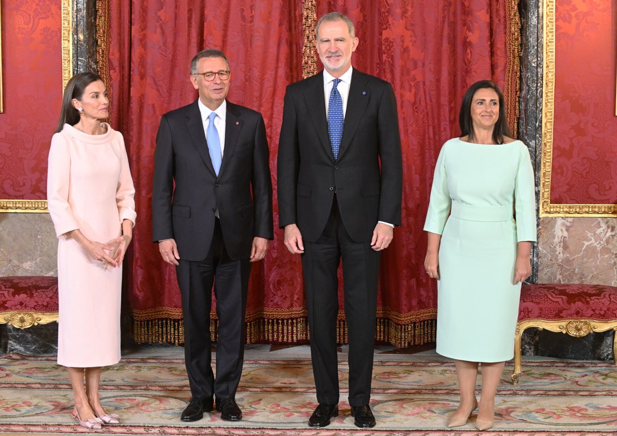 How Queen Letizia makes an 8-year-old skirt look brand new