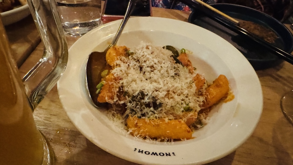 Tteokbokki (spicy rice cakes) served at a restaurant in Manhattan, New York [MOON JUNG-HOON]