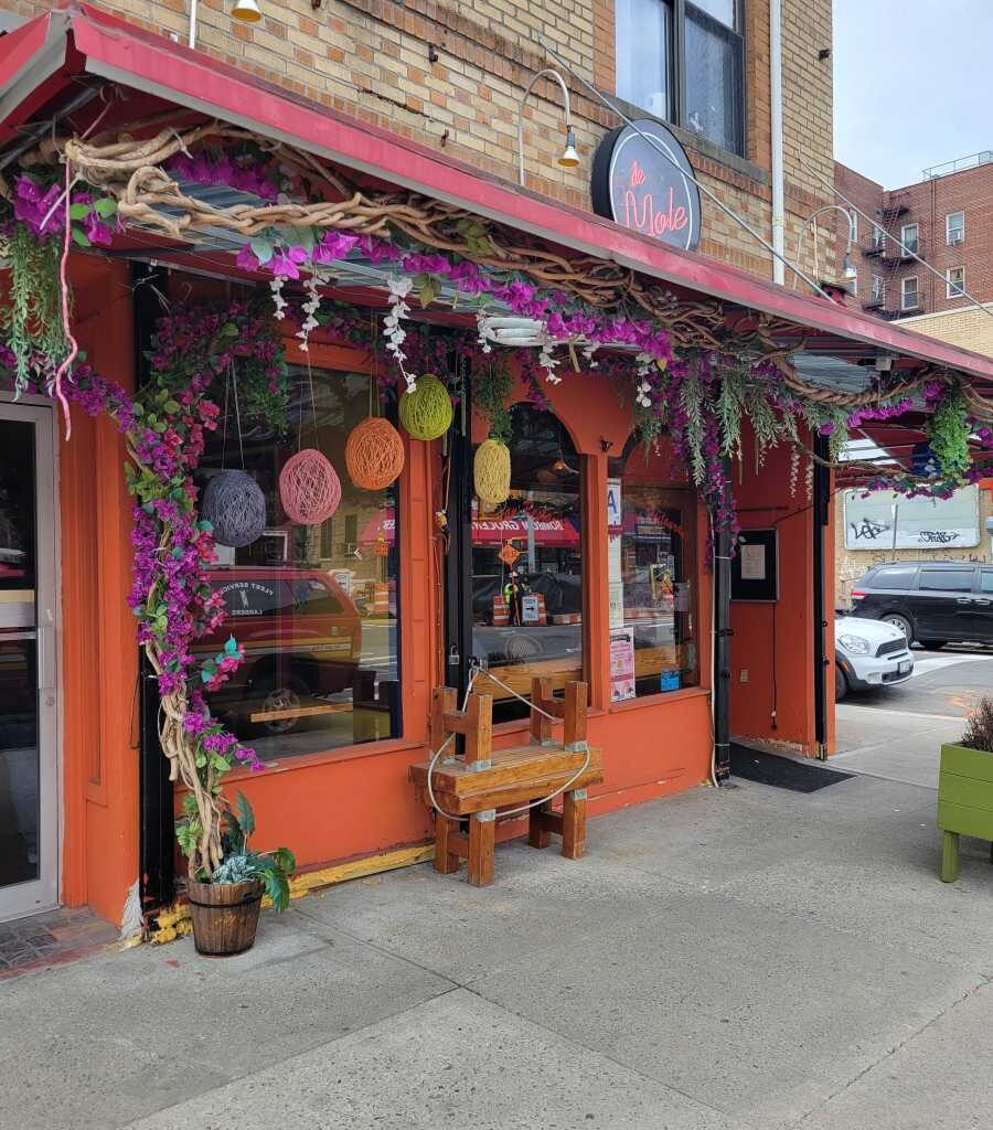 the 21-year legacy of de Mole