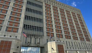 Half of ICE detainees at Brooklyn prison have no criminal record, documents show