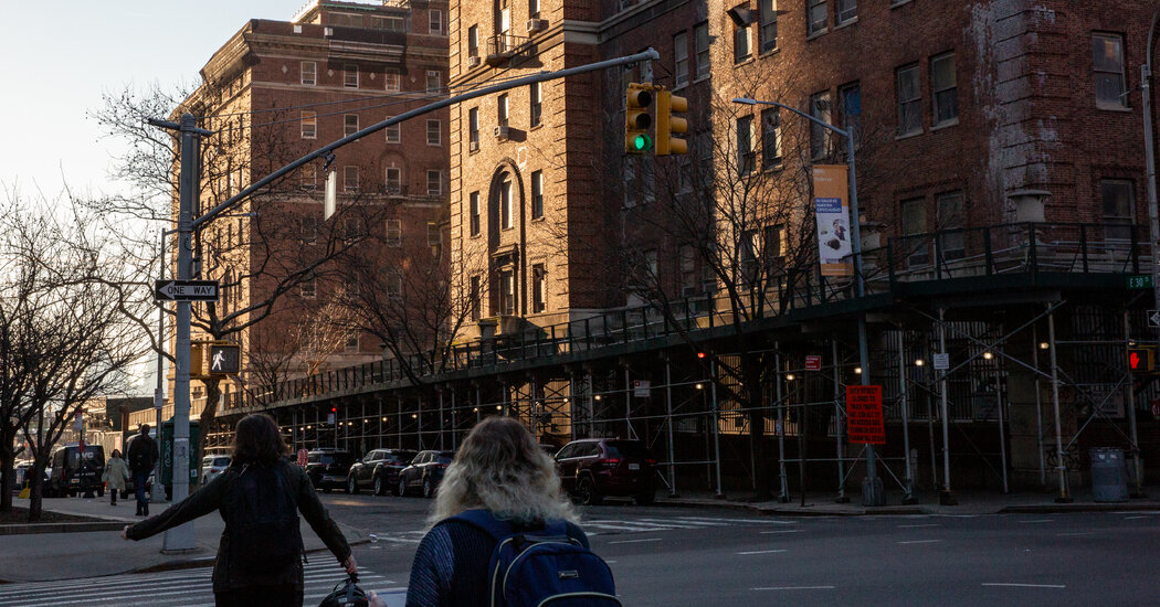 Opponents Sue to Block Mayor’s Plan to Move Shelter to East Village