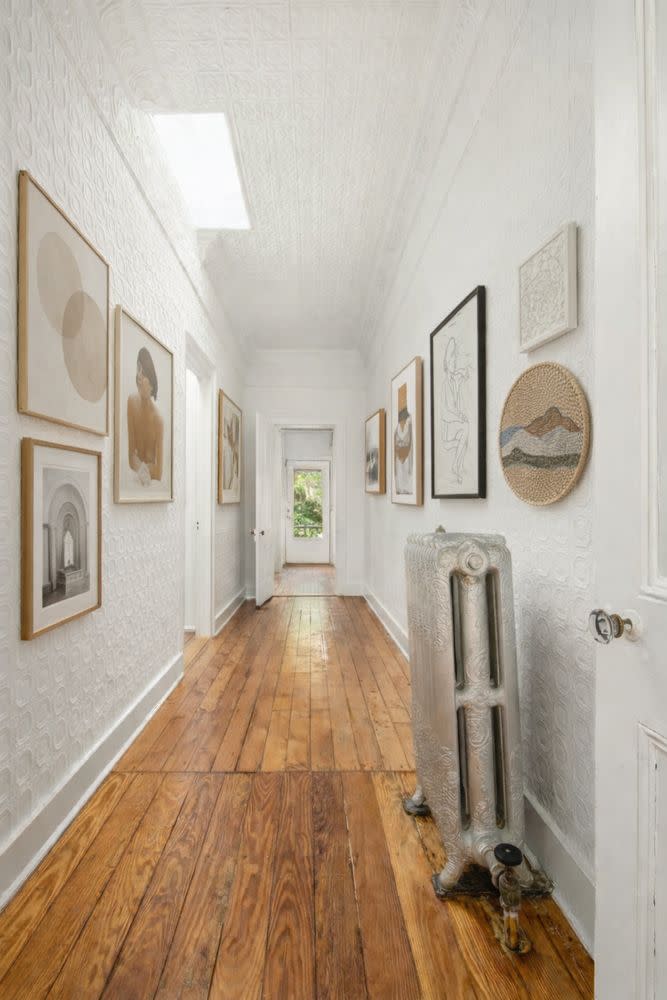 Jack Elliot Heard, who represents the listing, says the property is essentially “frozen in time.” Compass